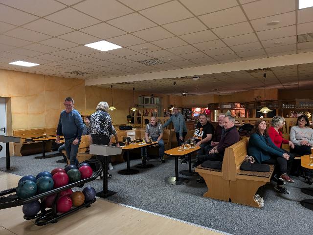 Beim Bowling - das Spiel